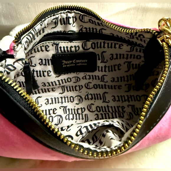 NEW Juicy Couture Fuzzy Pink Heritage Shoulder Bag - Picture 10 of 12